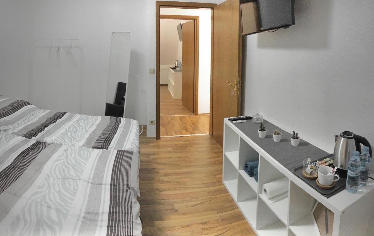 Kaiser Homestay Нюрнберг Екстер'єр фото